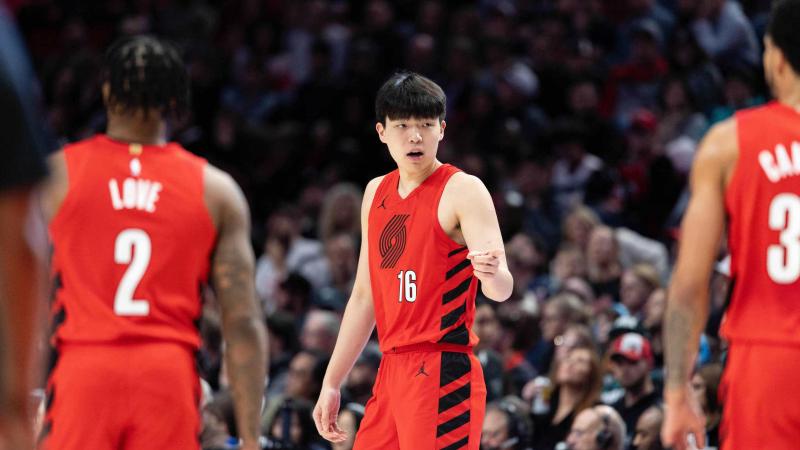 罗马诺：利物浦与曼城有意塞门约；埃斯特旺未来可能踢10号位（罗马诺称：利物浦与曼城追逐塞门约，埃斯特旺未来或司职10号位）