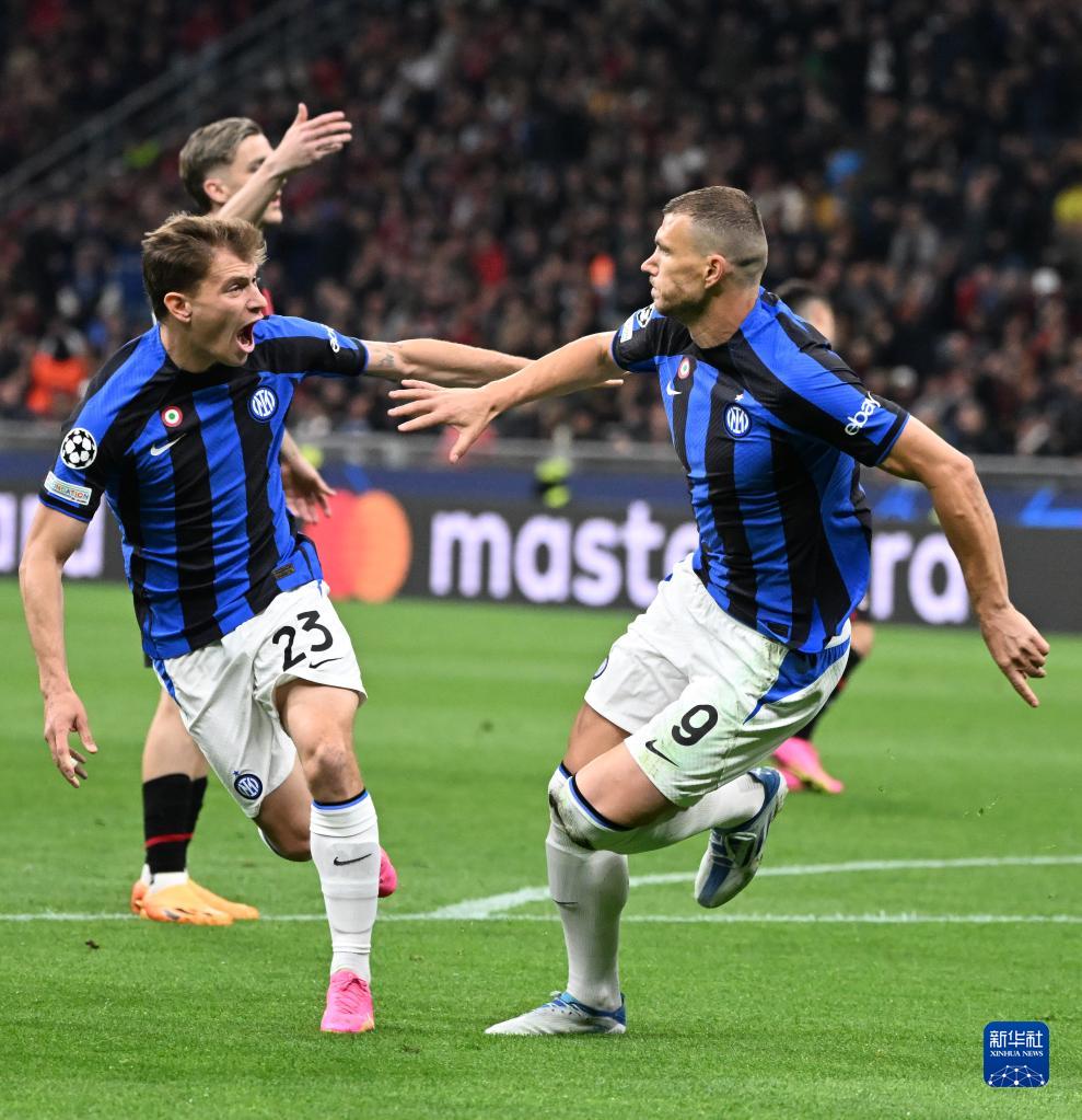 萨林杰成水货？广东三小外援太强势，杜锋缺一个“黑又硬”中锋！（萨林杰被打回原形？广东三小外援强势，杜锋亟需一名强硬中锋）