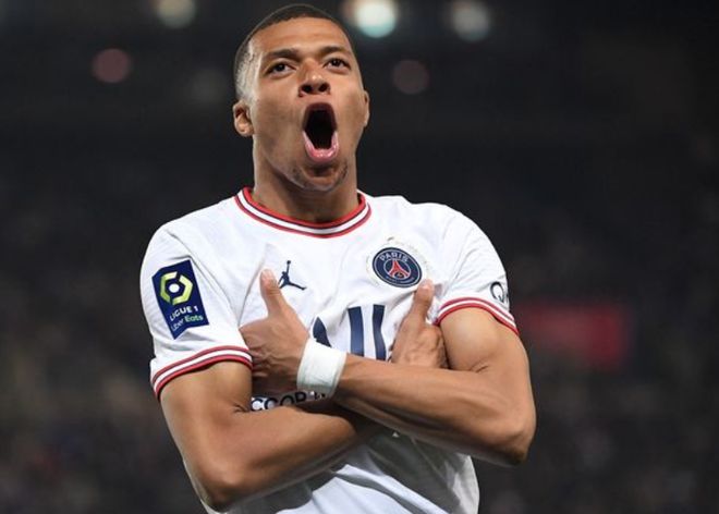 雷霆凭借亚历山大37分统治力，以122比95大胜开拓者，九连胜稳居西部前列。