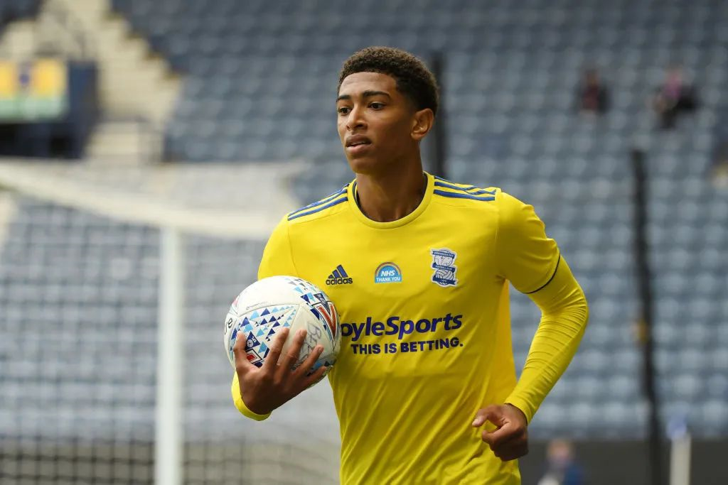 大连英博祝贺大连可为冲乙：为大连职业足球版图注入了新力量