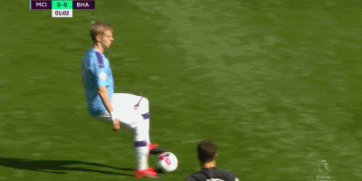 牛得嘞！今晚两场意甲均出现门将开场出击犯规染红情况（罕见一幕：今夜两场意甲均出现门将开场出击犯规被红牌罚下）