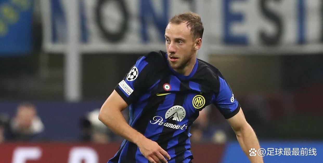 西甲战报：巴雷内切亚半场吊射建功，皇家社会3-1十人奥萨苏纳