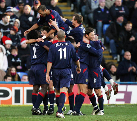 龙赛罗：阿隆索曾说皇马要踢摇滚足球，现在既不摇滚也无节奏（龙赛罗：阿隆索曾称皇马要踢摇滚风，如今既不摇滚也没节奏）