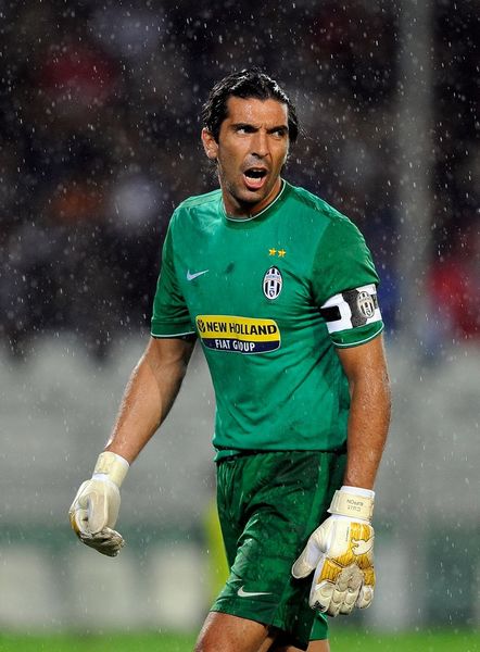 意甲第14轮裁判：拉潘纳吹那不勒斯vs尤文，迪贝洛吹国米vs科莫