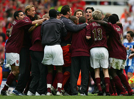 懂球帝2025赛季中超第29轮MVP：何超（何超当选懂球帝评中超2025赛季第29轮MVP）