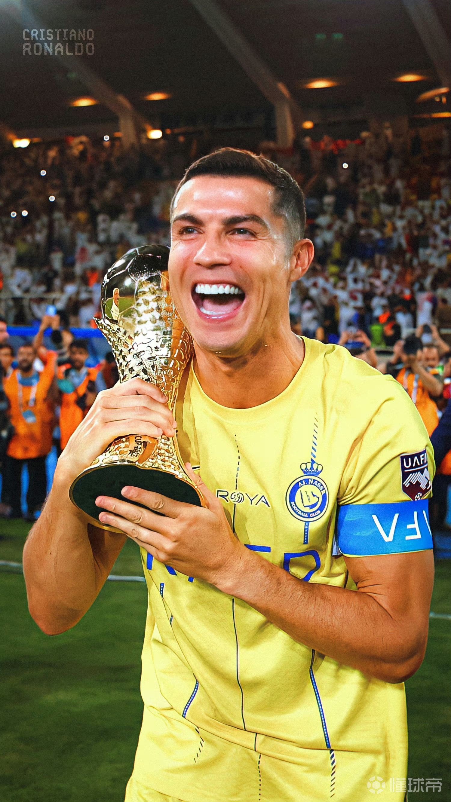 前裁判：布鲁日球员确实对什琴斯尼犯规了，但后者也存在失误（前裁判解读：布鲁日球员犯规属实，什琴斯尼也有失误）