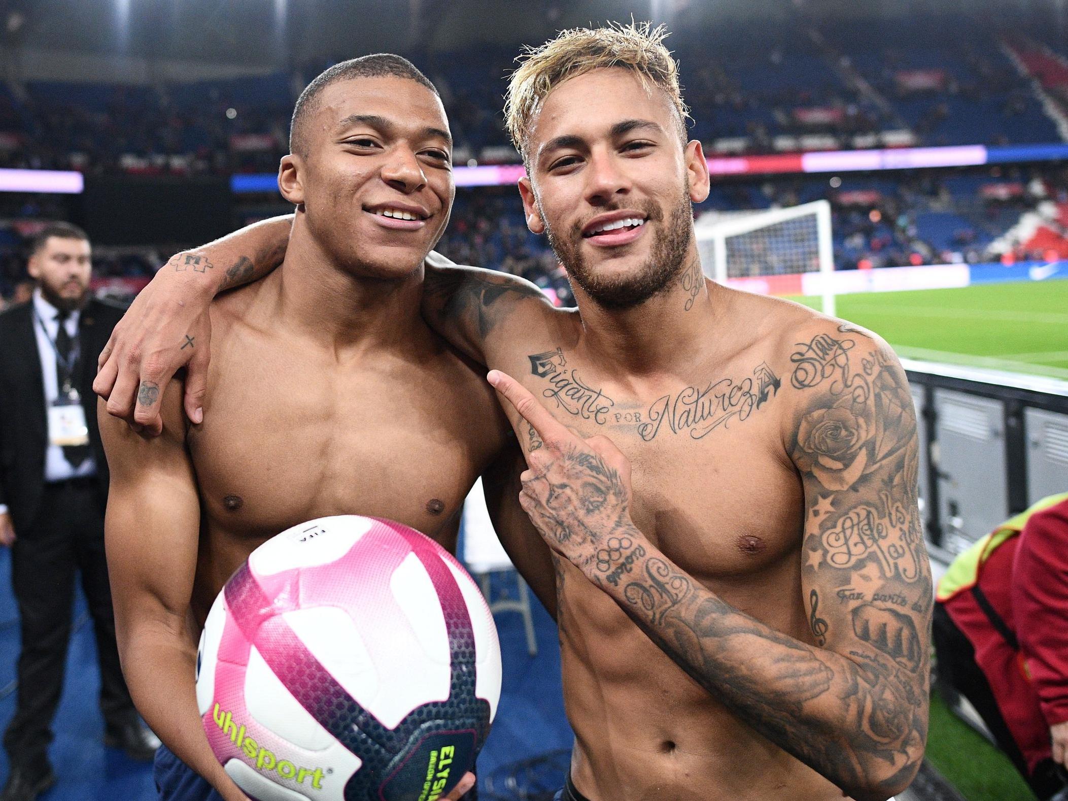 记者：老佛爷实际上更偏好外国教练，阿隆索很难坚持到1月份（记者称：弗洛伦蒂诺更青睐外籍主帅，阿隆索恐难撑到一月）